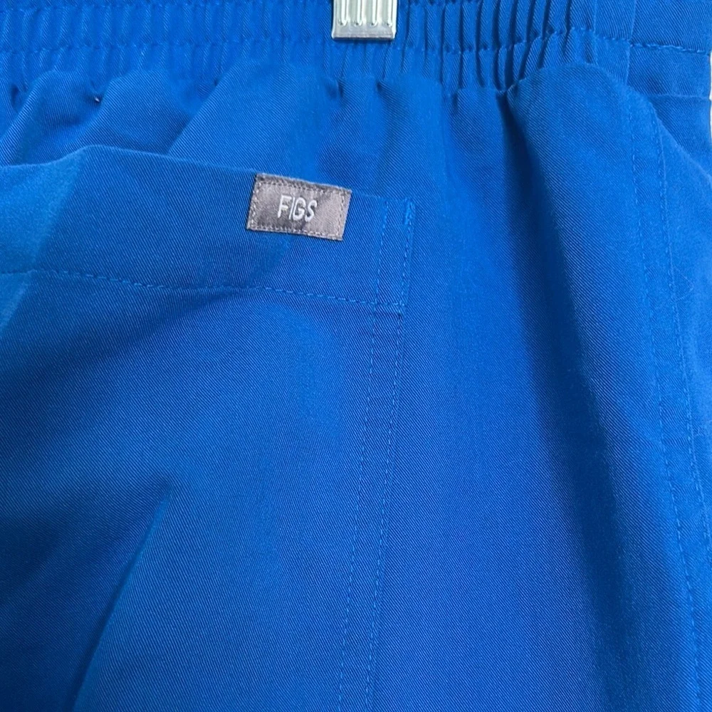 Figs Blue Joggers with Elastic Waistband and Relaxed Fit